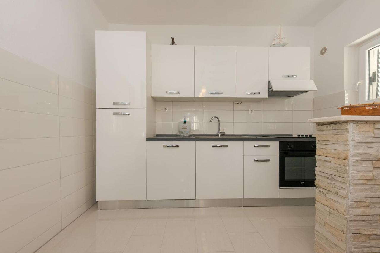 Apartments Mate Vinisce Ngoại thất bức ảnh